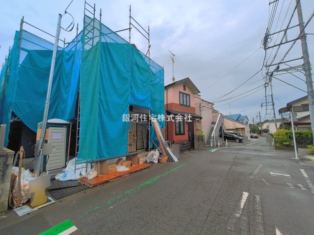 G00398511 神奈川県大和市南林間８丁目 新築一戸建て 5698万円 土地面積105.45m² (約31.89坪) 建物面積100.19m² (約30.30坪) 間取り４ＬＤＫ 築年月2026年09月(築１年以内)【外観15】