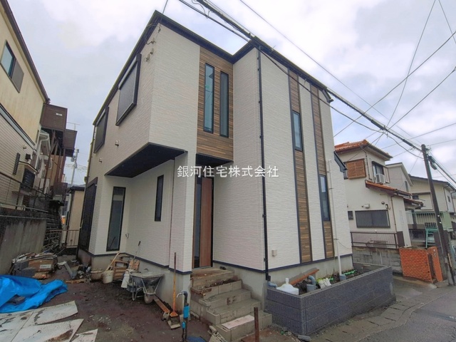 G00398512 神奈川県横浜市戸塚区汲沢５丁目 新築一戸建て 5798万円 土地面積100.63m² (約30.44坪) 建物面積99.36m² (約30.05坪) 間取り４ＬＤＫ 築年月2026年09月(築１年以内)