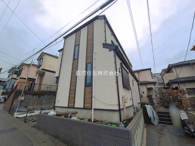 G00398512 神奈川県横浜市戸塚区汲沢５丁目 新築一戸建て 5798万円 土地面積100.63m² (約30.44坪) 建物面積99.36m² (約30.05坪) 間取り４ＬＤＫ 築年月2026年09月(築１年以内)【外観2】