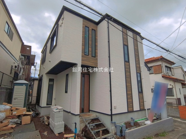 G00398512 神奈川県横浜市戸塚区汲沢５丁目 新築一戸建て 5798万円 土地面積100.63m² (約30.44坪) 建物面積99.36m² (約30.05坪) 間取り４ＬＤＫ 築年月2026年09月(築１年以内)【外観7】