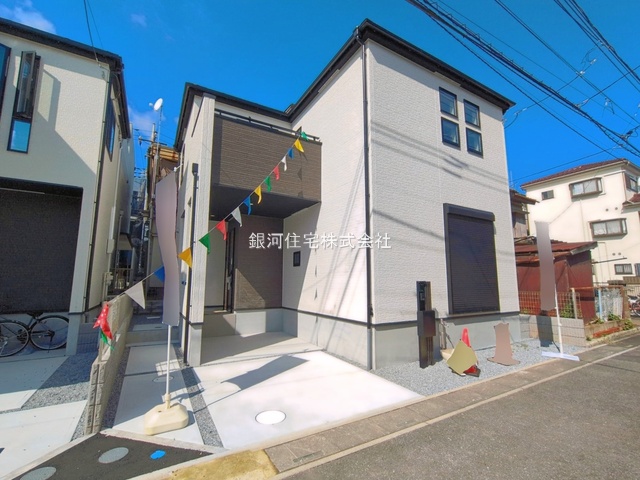 G00398513 埼玉県草加市草加５丁目 新築一戸建て 4880万円 土地面積82.57m² (約24.97坪) 建物面積89.22m² (約26.98坪) 間取り３ＬＤＫ 築年月2026年08月(築１年以内)