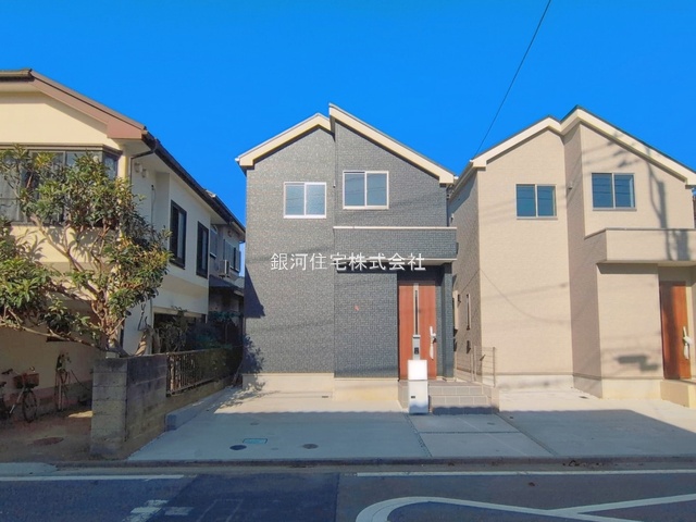G00398517 神奈川県藤沢市天神町３丁目 新築一戸建て 4590万円 土地面積99.23m² (約30.01坪) 建物面積79.93m² (約24.17坪) 間取り３ＬＤＫ 築年月2026年10月(築１年以内)【外観10】