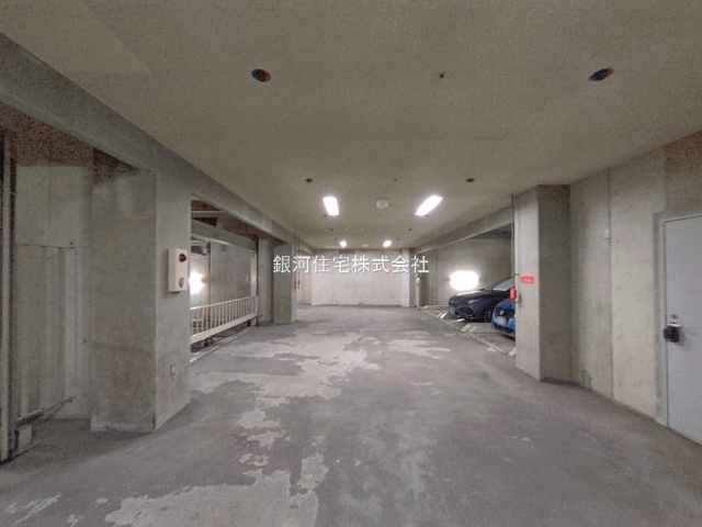 G00398531 神奈川県川崎市宮前区犬蔵２丁目 中古マンション 6780万円 専有面積88.21m² (約26.68坪) 間取り４ＬＤＫ 所在階5階 築年月1998年03月(築28年)【外観9】