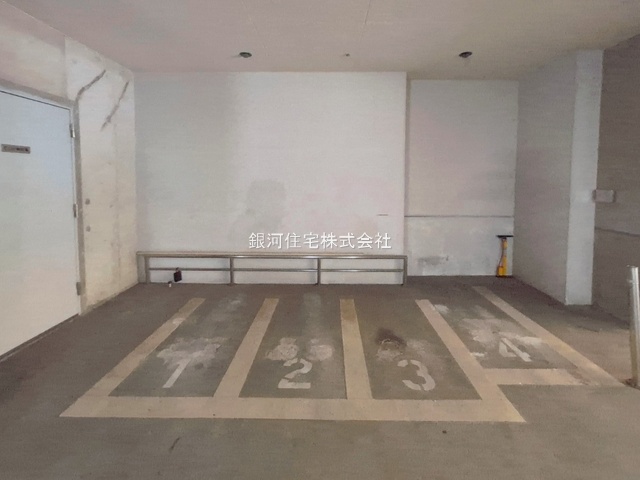 G00398531 神奈川県川崎市宮前区犬蔵２丁目 中古マンション 6780万円 専有面積88.21m² (約26.68坪) 間取り４ＬＤＫ 所在階5階 築年月1998年03月(築28年)【外観11】