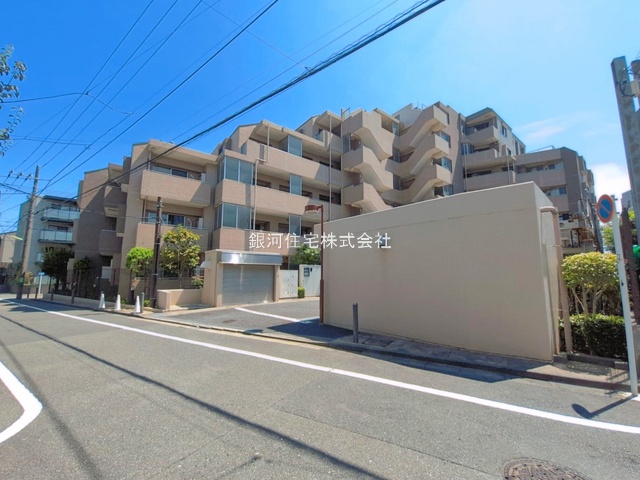 G00398689 東京都世田谷区下馬１丁目 中古マンション 1億5980万円 専有面積79.89m² (約24.16坪) 間取り３ＬＤＫ 所在階3階 築年月2004年02月(築22年)【外観12】