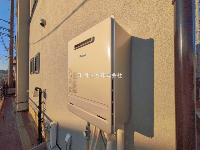 G00398741 神奈川県藤沢市本藤沢３丁目 中古一戸建て 4699万円 土地面積125.63m² (約38.00坪) 建物面積93.56m² (約28.30坪) 間取り４ＬＤＫ 築年月2001年09月(築25年)【外観11】
