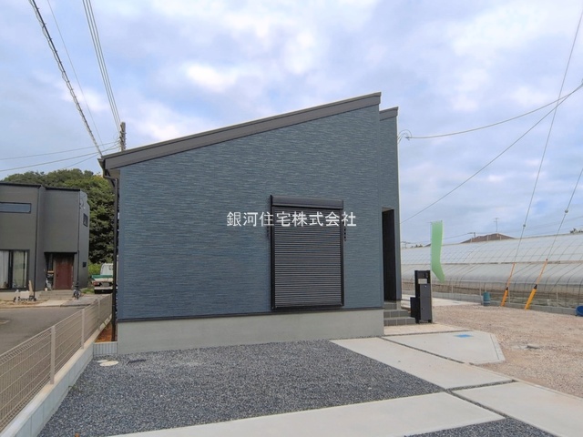 G00398747 千葉県野田市木間ヶ瀬 新築一戸建て 2680万円 土地面積332.36m² (約100.53坪) 建物面積101.02m² (約30.55坪) 間取り４ＬＤＫ 築年月2026年09月(築１年以内)【外観11】