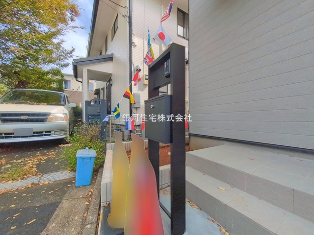 G00398787 東京都清瀬市竹丘２丁目 新築一戸建て 5080万円 土地面積132.88m² (約40.19坪) 建物面積105.57m² (約31.93坪) 間取り４ＬＤＫ 築年月2026年09月(築１年以内)【外観11】