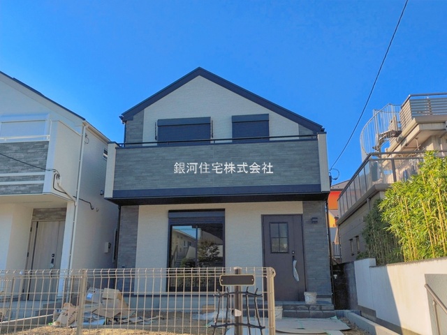 G00399263 神奈川県横浜市磯子区洋光台３丁目 新築一戸建て 8198万円 土地面積172.28m² (約52.11坪) 建物面積102.26m² (約30.93坪) 間取り４ＬＤＫ 築年月2026年10月(築１年以内)【外観14】