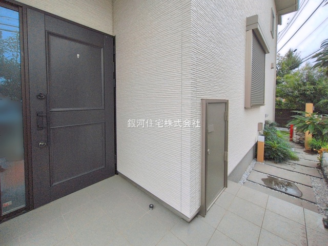 G00399529 神奈川県茅ヶ崎市萩園 中古一戸建て 6300万円 土地面積143.00m² (約43.25坪) 建物面積110.65m² (約33.47坪) 間取り３ＬＤＫ 築年月2024年01月(築2年)【外観10】