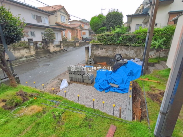 G00399543 埼玉県入間市大字新久 中古一戸建て 2099万円 土地面積153.87m² (約46.54坪) 建物面積109.88m² (約33.23坪) 間取り４ＬＤＫ 築年月1982年08月(築44年)【外観11】